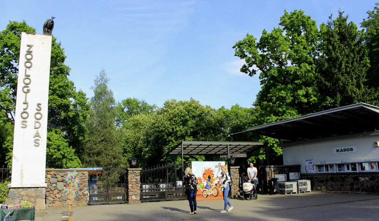 1938 m. liepos 1-ąją Kaune pradėjo veikti Lietuvos Zoologijos sodas